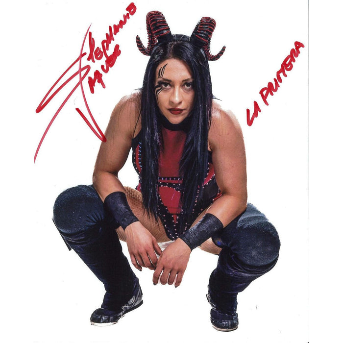 Stephanie Vaquer Hunched Over 8 x 10 Promo - AUTOGRAPHED