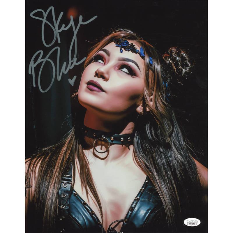 Skye Blue Looking Up 11 x 14 Poster - JSA AUTOGRAPHED