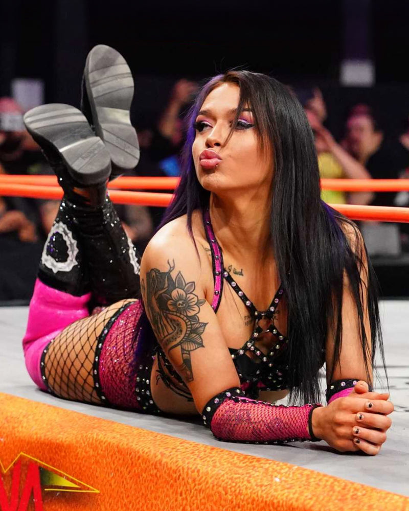 *PREORDER* - Elayna Black EB25 8x10 or 11x14 Poster - Signed (JSA) *Choose Finish*
