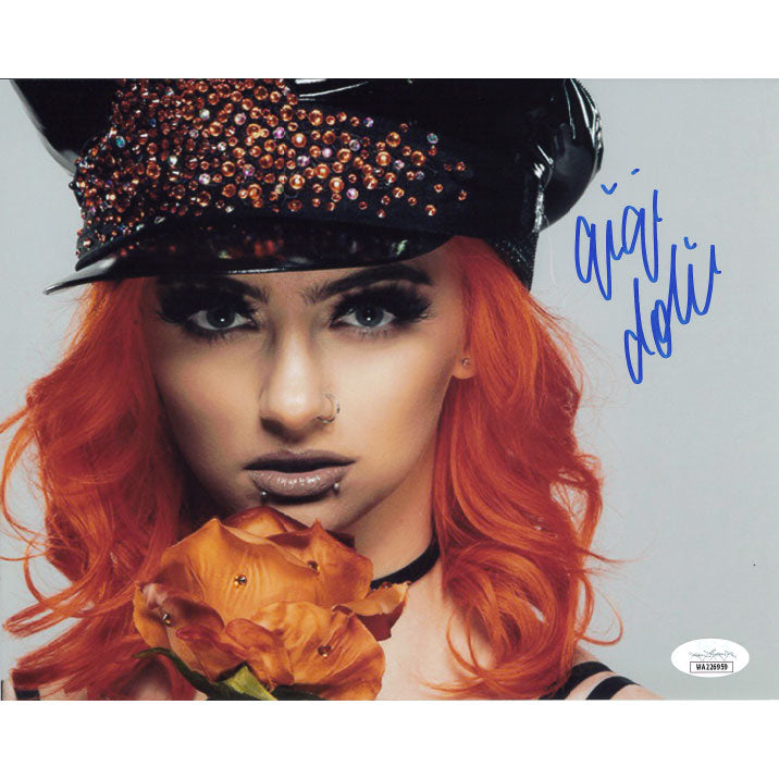 Gigi Dolin Close Up 8 x 10 Promo - JSA AUTOGRAPHED