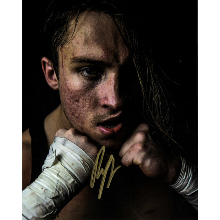 Pete Dunne Fists On Chin 8 x 10 Promo - AUTOGRAPHED