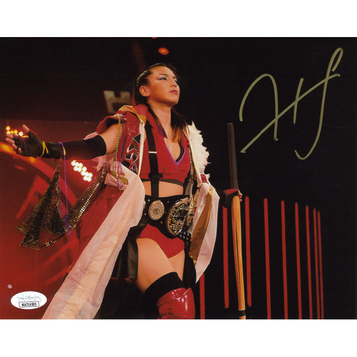Hikaru Shida Title Arms Open 8 x 10 Promo - JSA AUTOGRAPHED