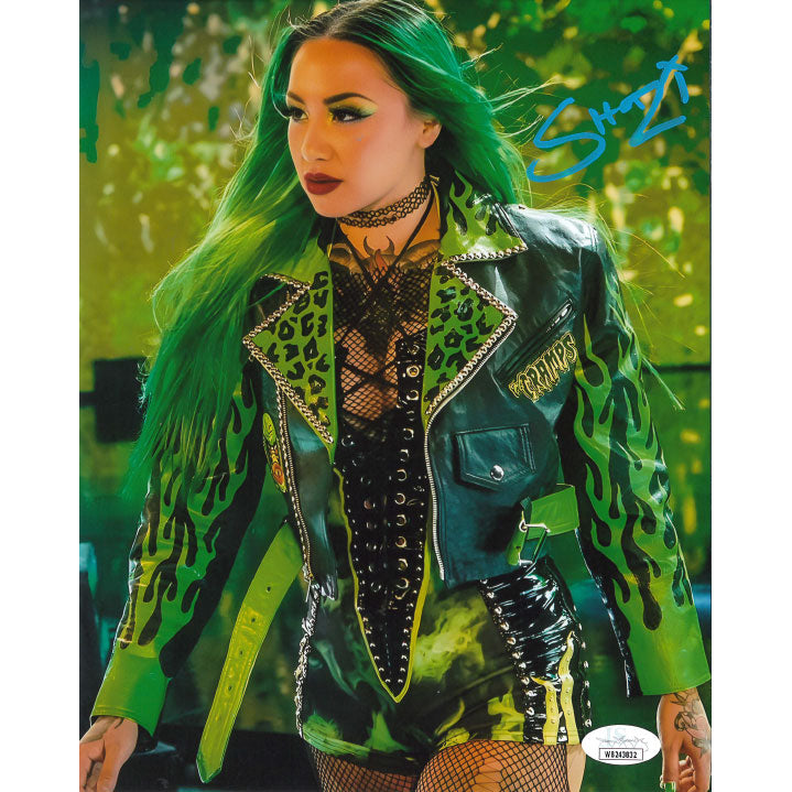 ハート・オブ・ジャステイス希少 Shotzi Blackheart Green Jacket 8 x 10 Promo - JSA AUTOGRAPHED