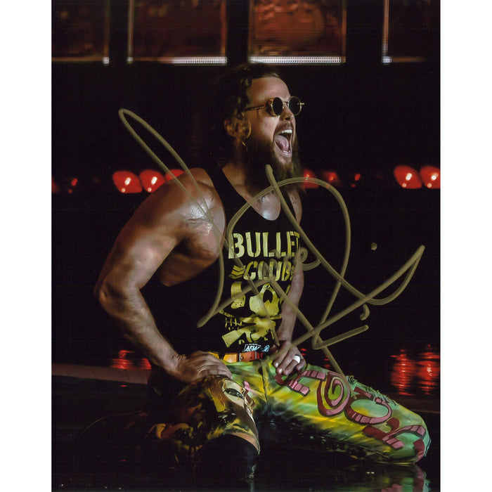Juice Robinson Kneeling in Entrance way 8x10 - Autographed