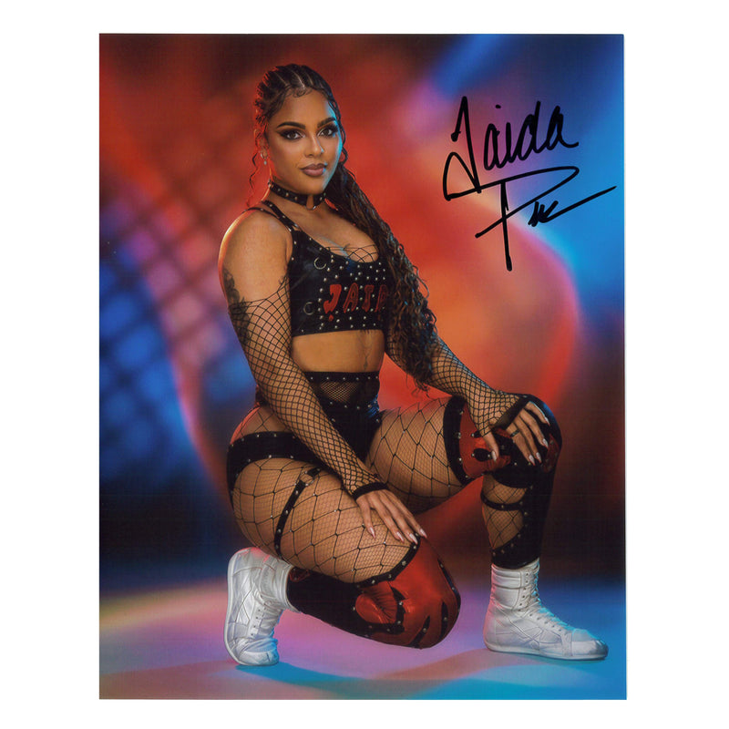 Jaida Parker Kneeling 8x10 - JSA Autographed
