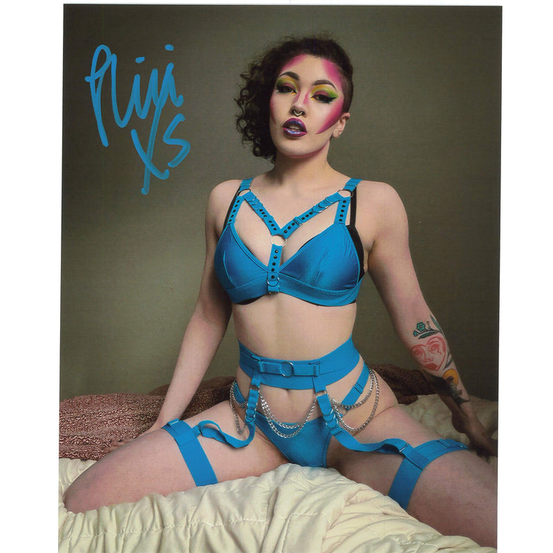Nixi XS Blue In Bed 8x10 Promo - AUTOGRAPHED