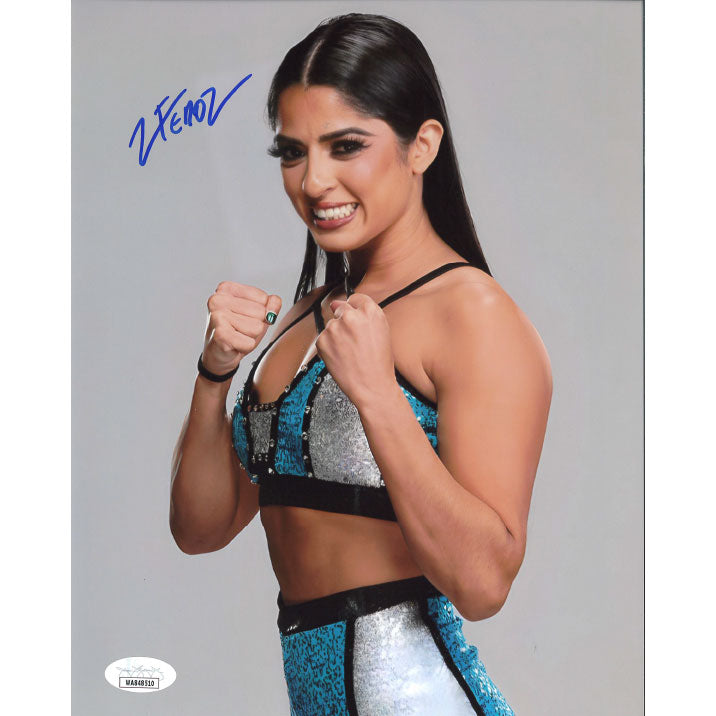 Valentina Feroz Fight Pose 8 x 10 Promo - JSA AUTOGRAPHED