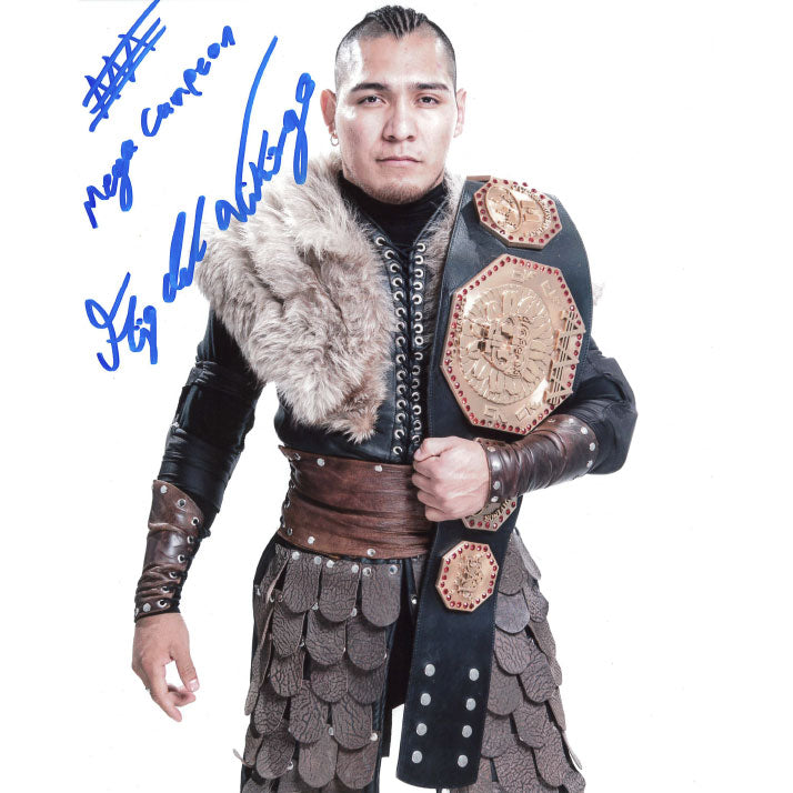 El Hijo del Vikingo Belt On Shoulder 8 x 10 Promo - AUTOGRAPHED
